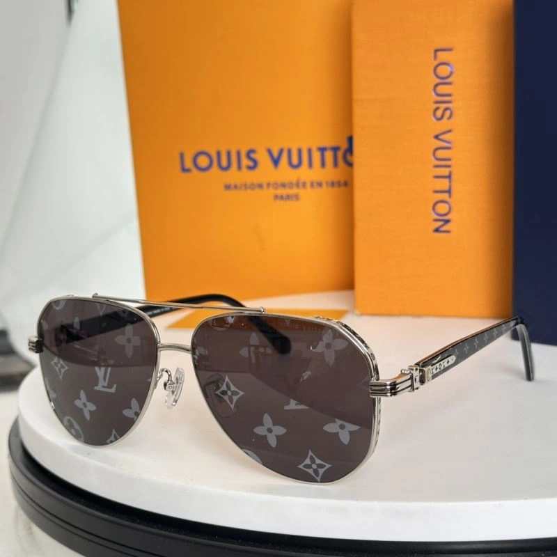 Louis Vuitton Sunglasses EasyMatch 281184
