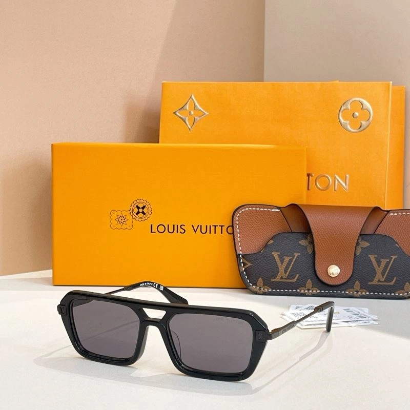 Sleek Louis Vuitton Sunglasses 281178