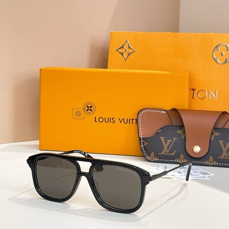 Unisex Louis Vuitton Sunglasses 281179