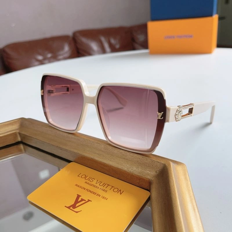 Unisex Louis Vuitton Sunglasses 281176