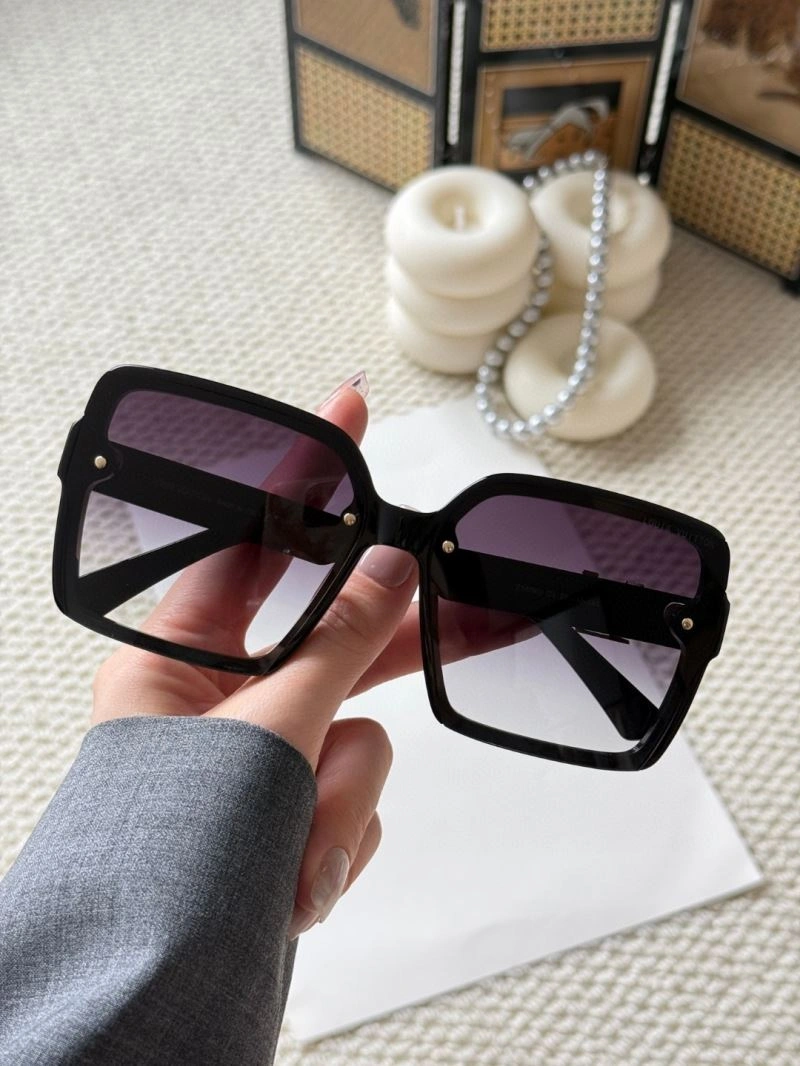 Louis Vuitton Sunglasses StreetReady 281175