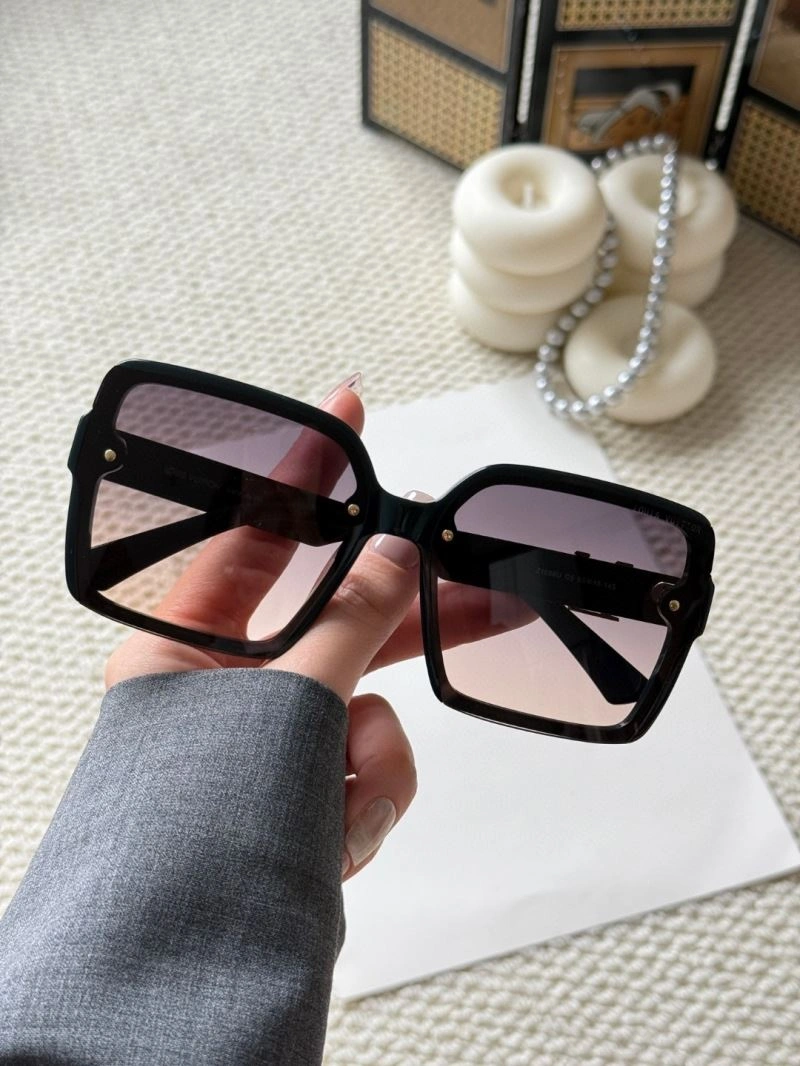 Louis Vuitton Sunglasses StreetReady 281175