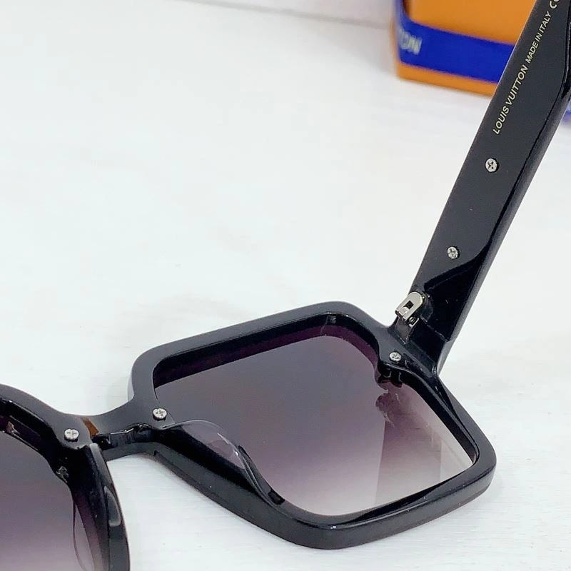 Louis Vuitton Sunglasses Supportive 281148