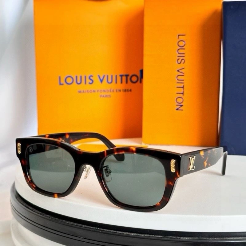 Louis Vuitton Sunglasses Reliable 281172
