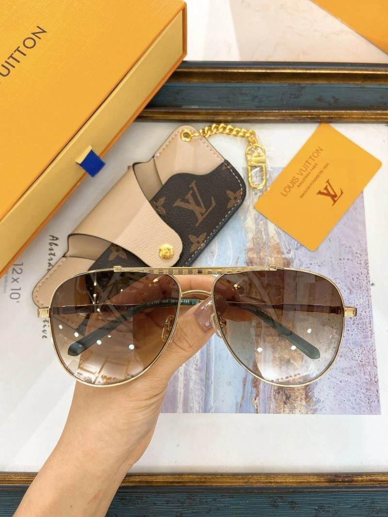 Snug Louis Vuitton Sunglasses 281162