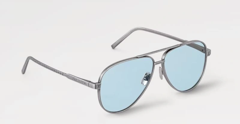 Sleek Louis Vuitton Sunglasses 281170