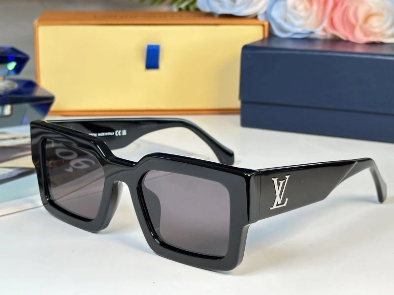 Modern Louis Vuitton Sunglasses 281151