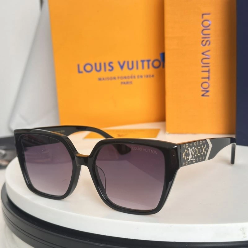 Louis Vuitton Sunglasses FreshLook 281158