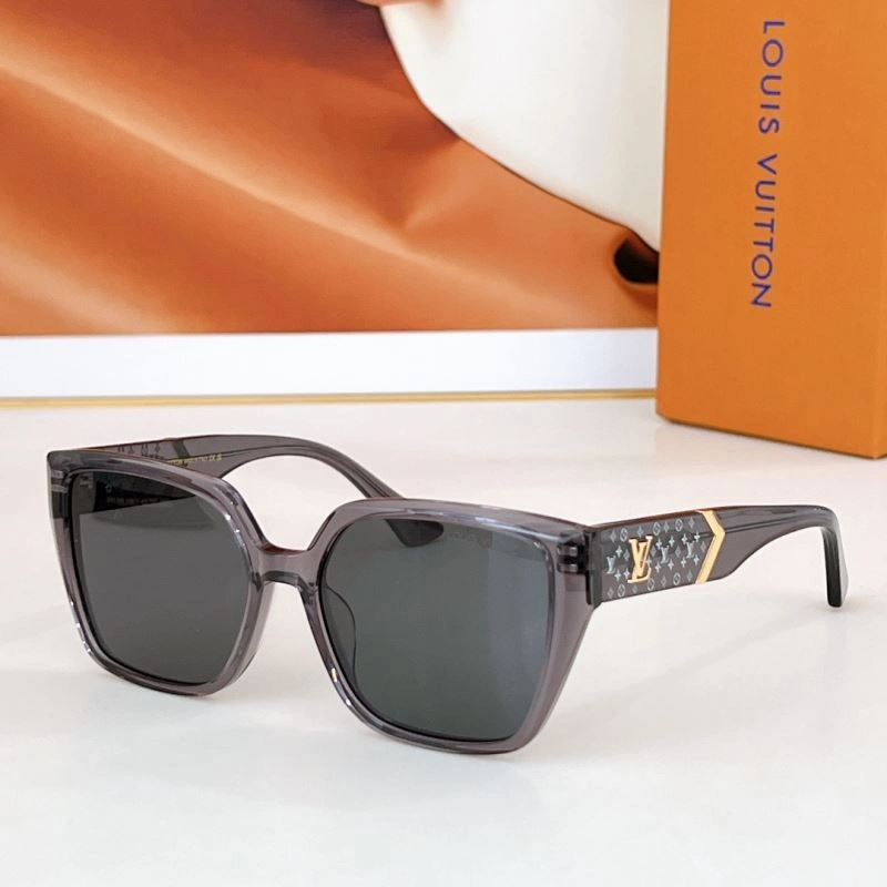 EyeCatching Louis Vuitton Sunglasses 281147