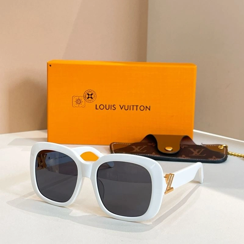 Louis Vuitton Sunglasses Affordable 281138