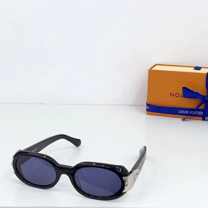Louis Vuitton Sunglasses Youthful 281133