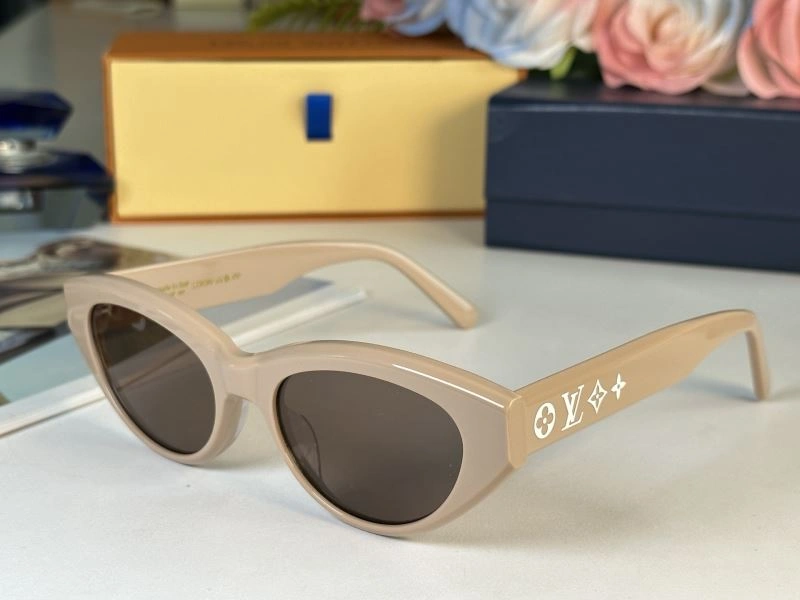 Louis Vuitton Sunglasses WellDesigned 281131
