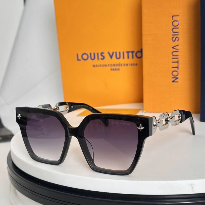 Louis Vuitton Sunglasses Bold 281112