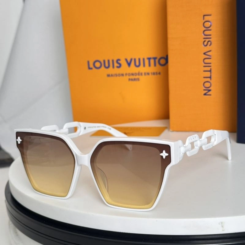 Louis Vuitton Sunglasses Bold 281112