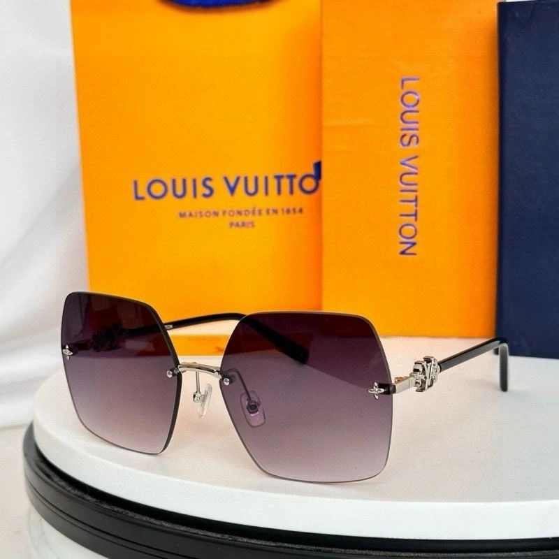 Louis Vuitton Sunglasses Premium 281114