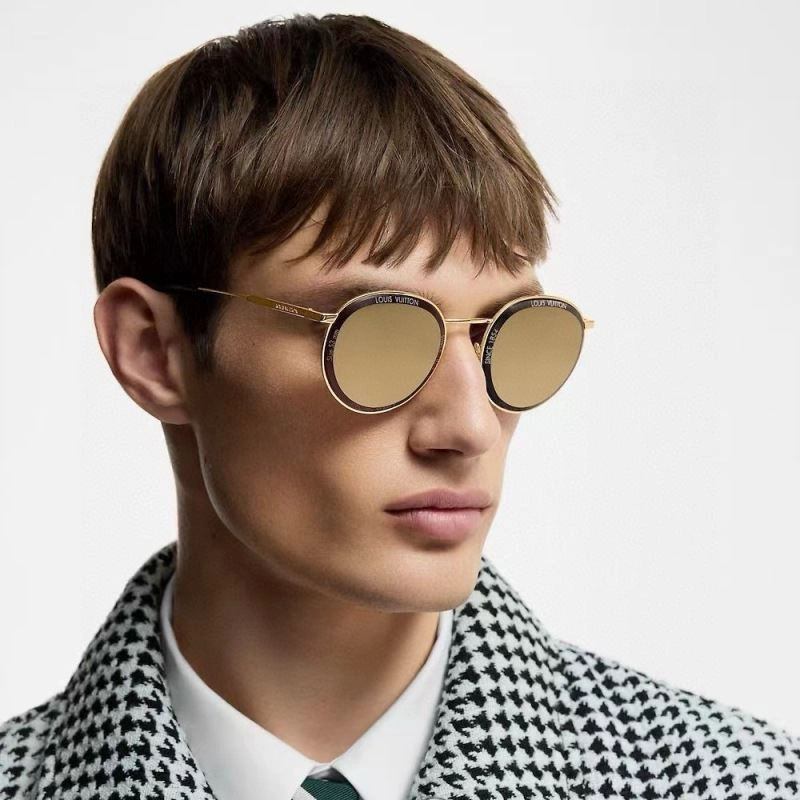 Sleek Louis Vuitton Sunglasses 281127
