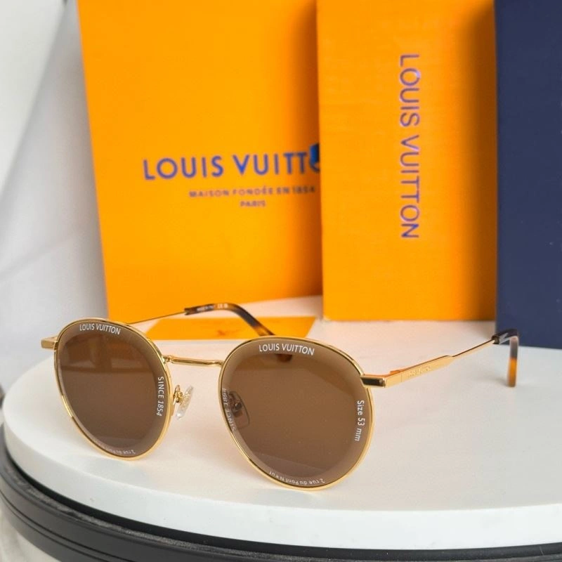 Sleek Louis Vuitton Sunglasses 281127