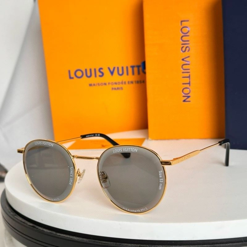 Sleek Louis Vuitton Sunglasses 281127