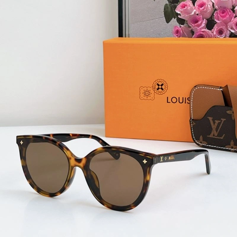 Functional Louis Vuitton Sunglasses 281105