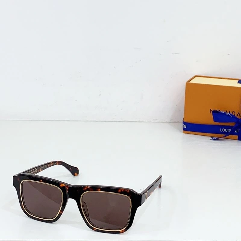 Minimalist Louis Vuitton Sunglasses 281115
