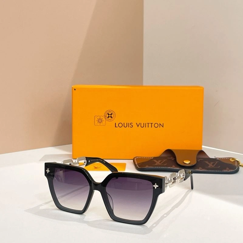 Seasonal Louis Vuitton Sunglasses 281118