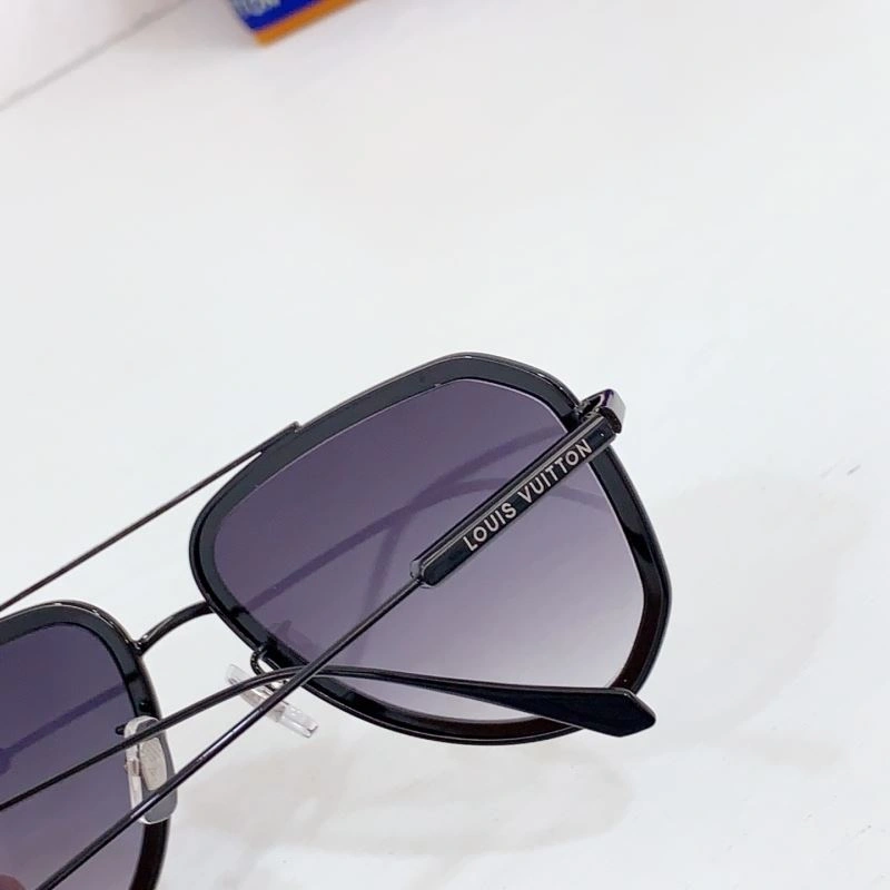 Louis Vuitton Sunglasses AllSeason 281121