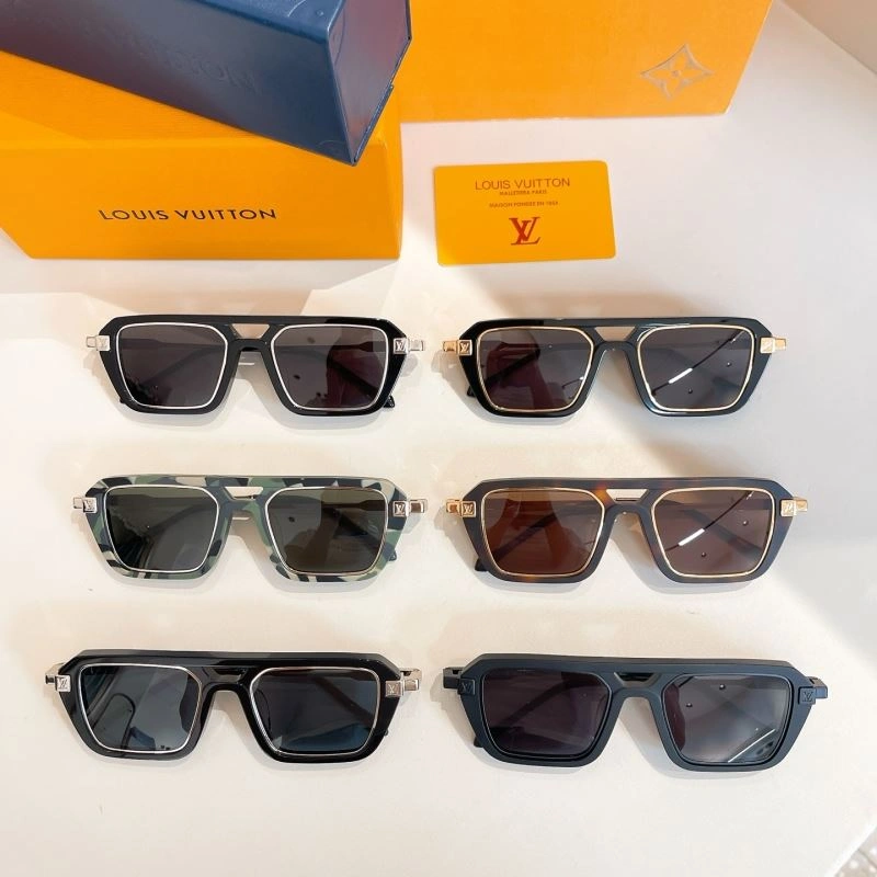Snug Louis Vuitton Sunglasses 281093