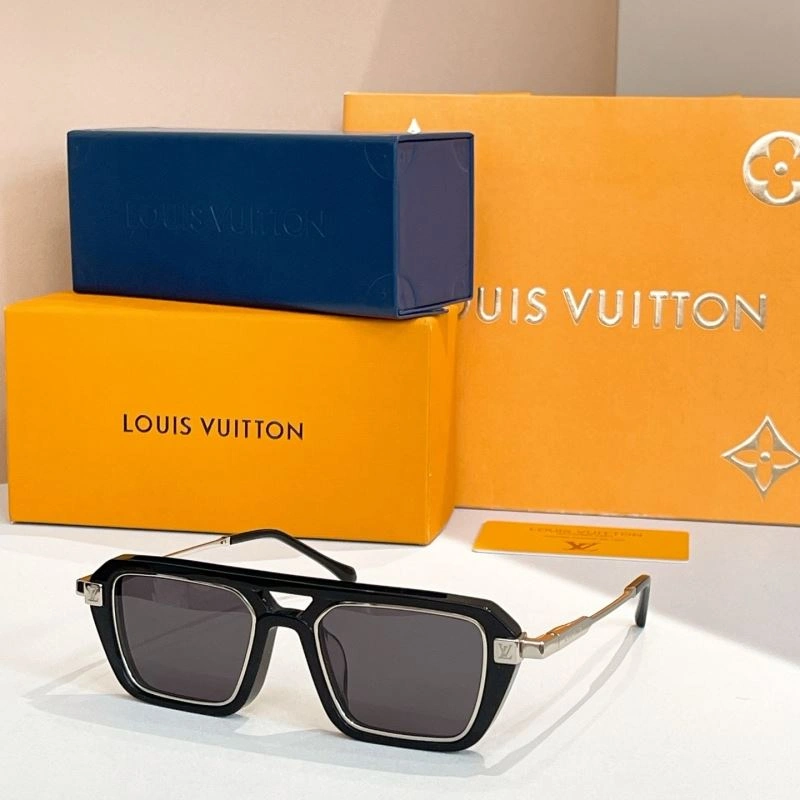 Snug Louis Vuitton Sunglasses 281093