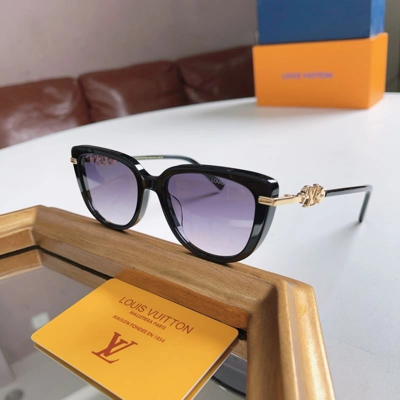 Colorful Louis Vuitton Sunglasses 281089