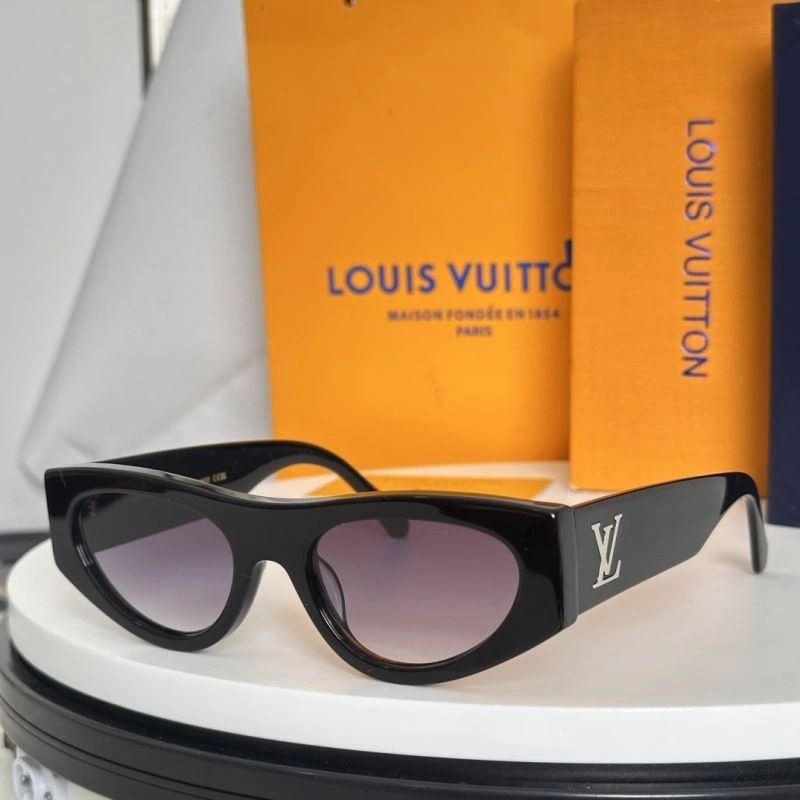 Louis Vuitton Sunglasses Durable 281087
