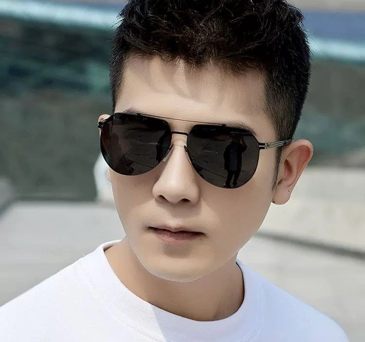 Louis Vuitton Sunglasses Stretchable 281079