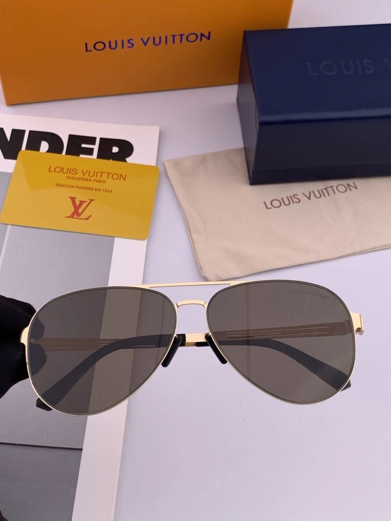 Versatile Louis Vuitton Sunglasses 281067