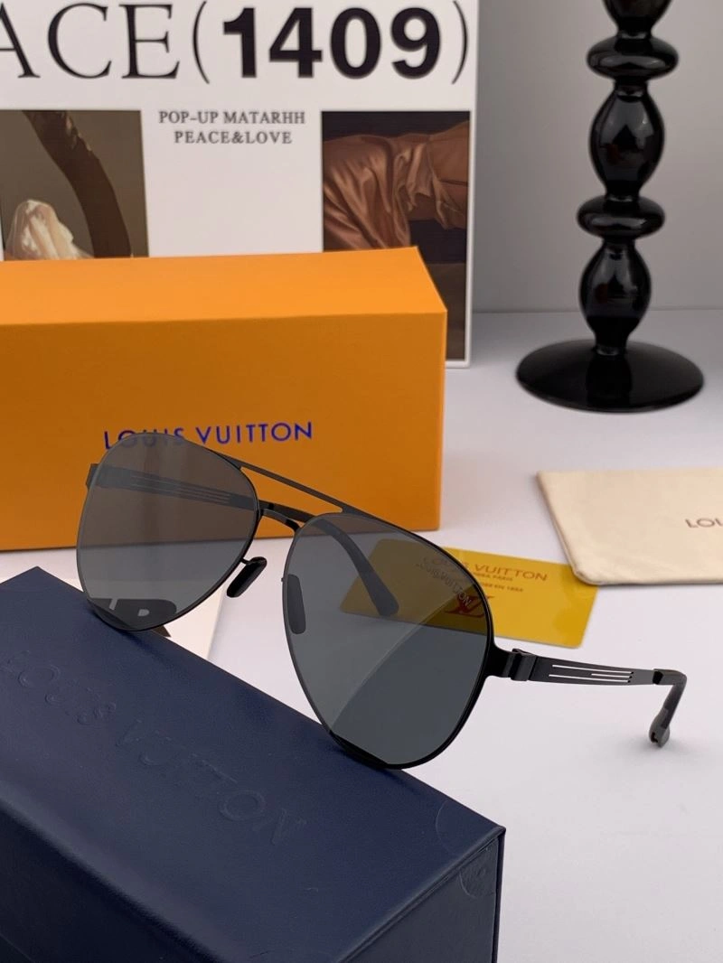 Versatile Louis Vuitton Sunglasses 281067