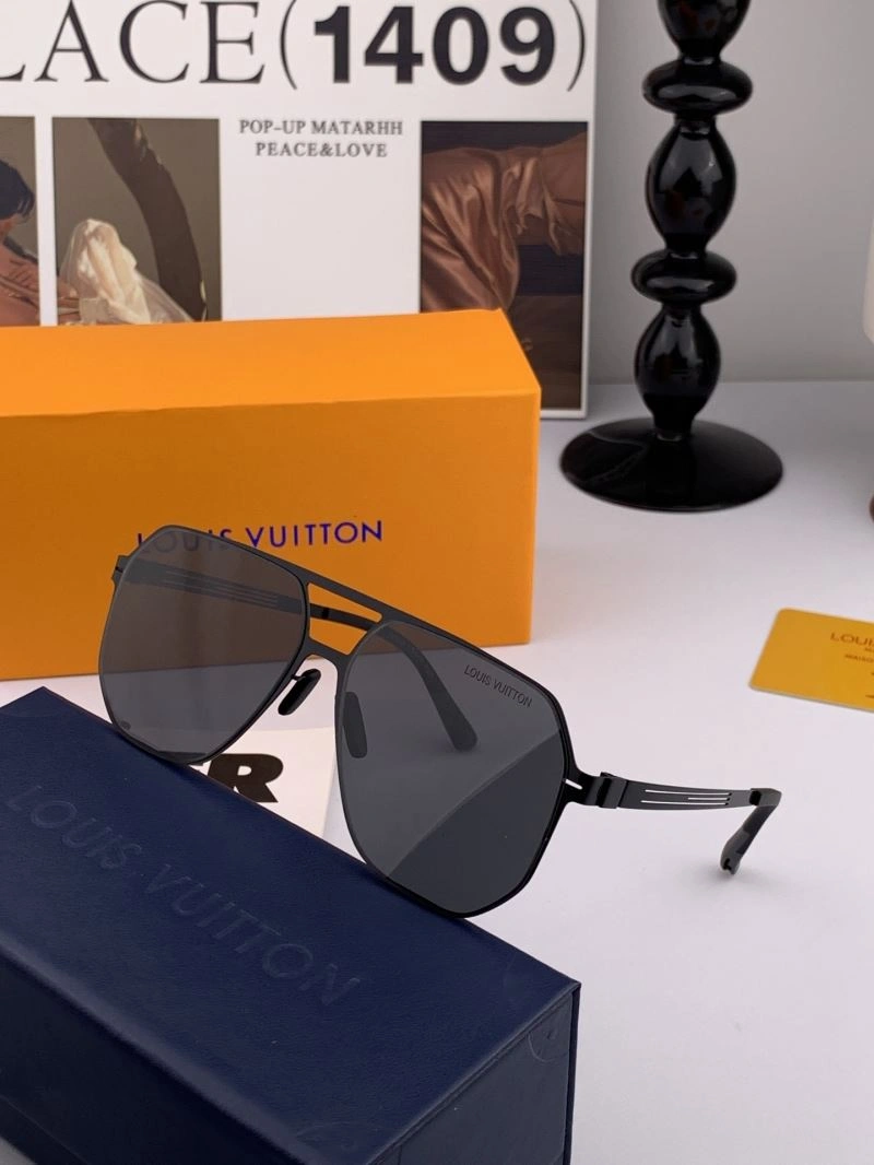 Louis Vuitton Sunglasses EasyMatch 281084