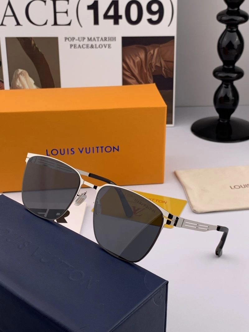 Louis Vuitton Sunglasses DailyWear 281061