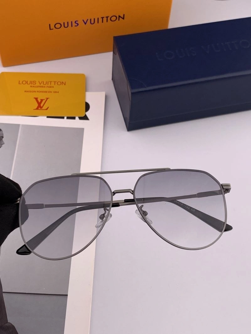 Practical Louis Vuitton Sunglasses 281076