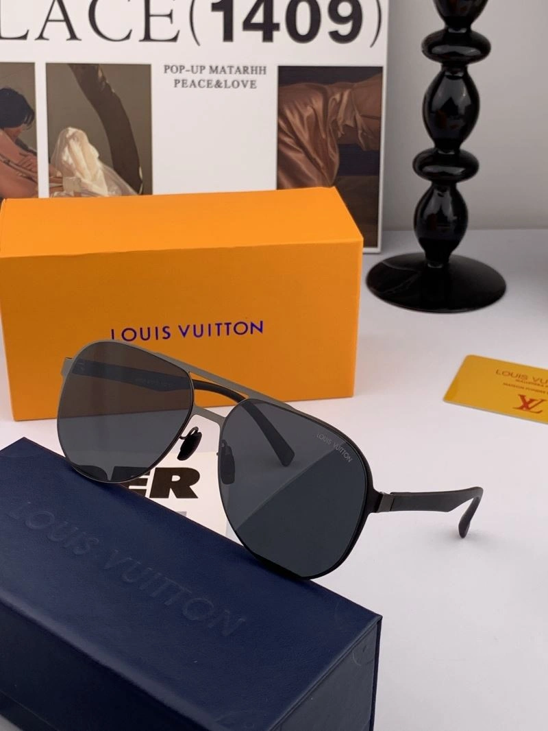 UrbanChic Louis Vuitton Sunglasses 281068