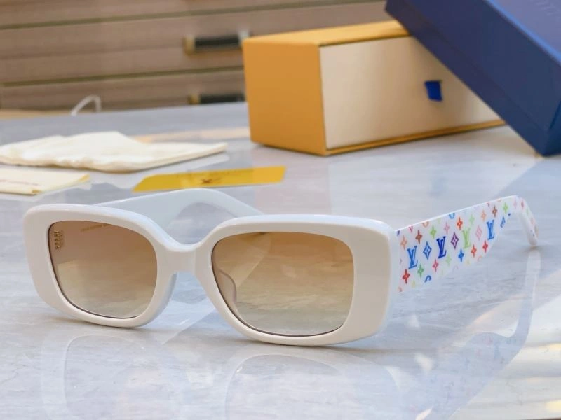 Louis Vuitton Sunglasses FreshLook 281075