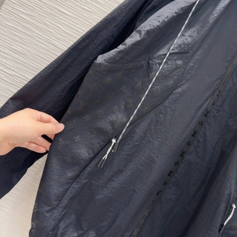 SmoothTexture Louis Vuitton Sunscreen Jacket 131021