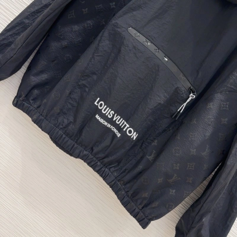 SmoothTexture Louis Vuitton Sunscreen Jacket 131021