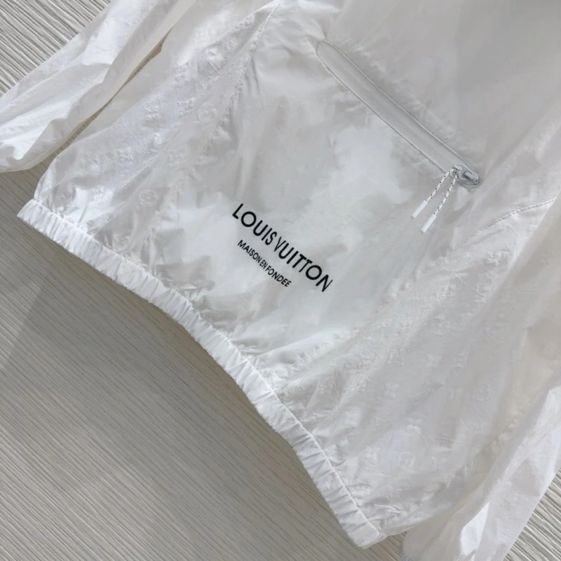 Louis Vuitton Sunscreen Jacket Sporty 131028