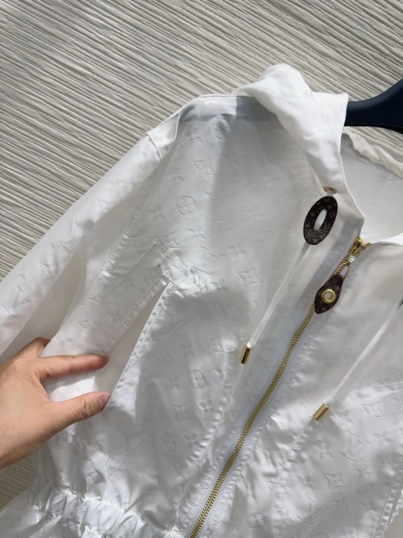 Louis Vuitton Sunscreen Jacket Lightweight 131015