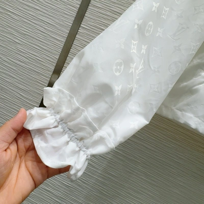 Premium Louis Vuitton Sunscreen Jacket 131670