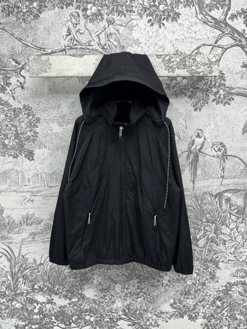Louis Vuitton Sunscreen Jacket Sporty 130618