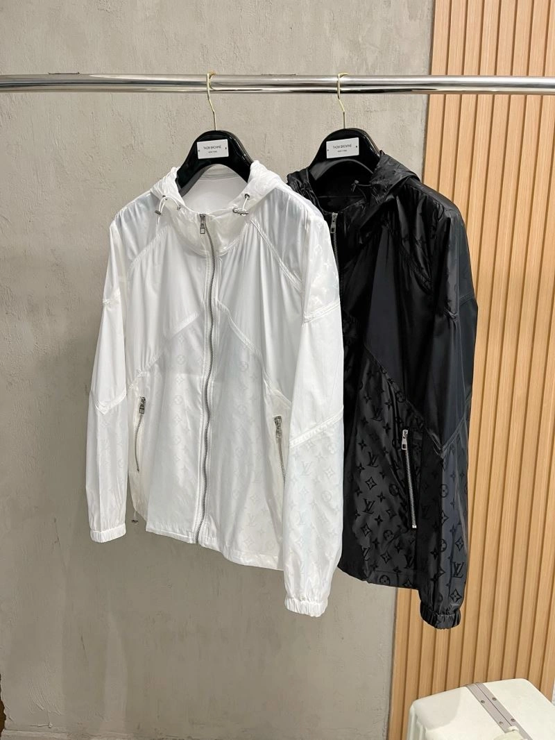 Louis Vuitton Sunscreen Jacket WrinkleFree 133647