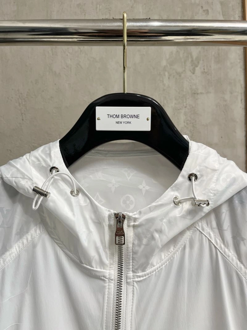 Louis Vuitton Sunscreen Jacket WrinkleFree 133647