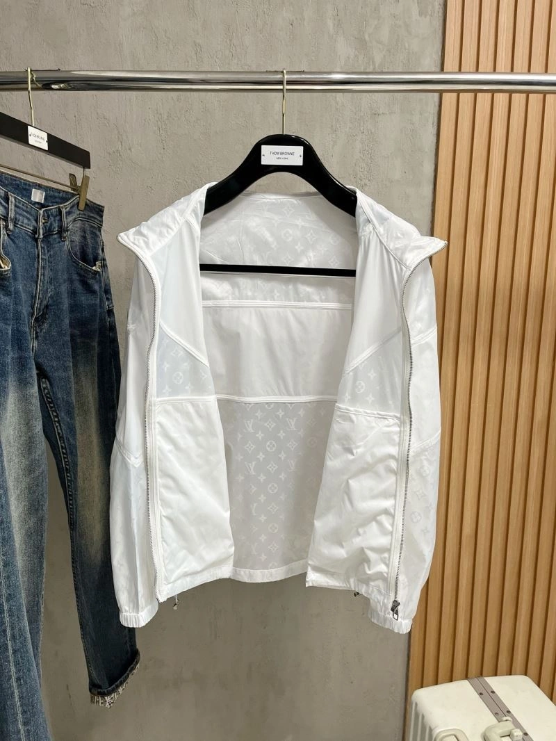 Louis Vuitton Sunscreen Jacket WrinkleFree 133647