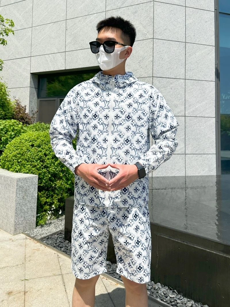 Louis Vuitton Sunscreen Jacket GoodFit 133649