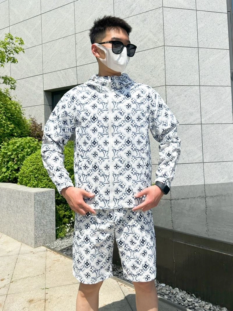Louis Vuitton Sunscreen Jacket GoodFit 133649