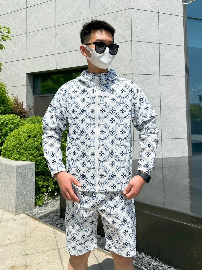 Louis Vuitton Sunscreen Jacket GoodFit 133649